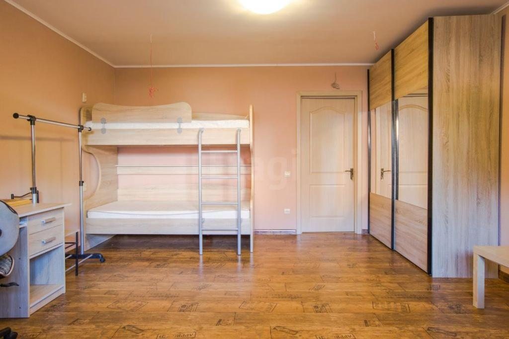 Номер (Спальное место на двухъярусной кровати в общем номере для мужчин и женщин) хостела VICTORIA, Зеленоградск