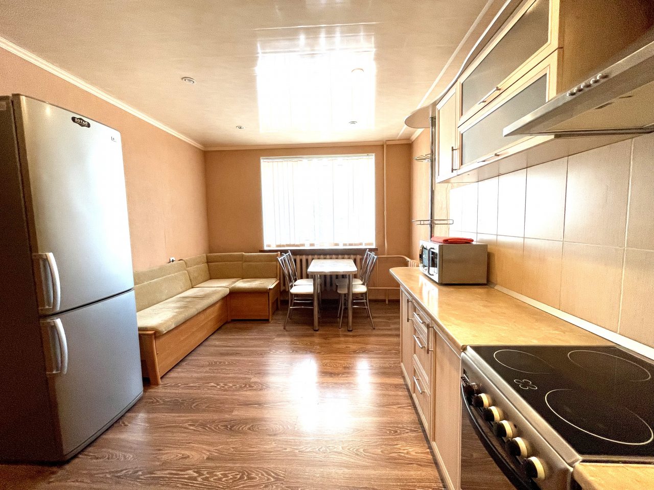 Апартаменты (Апартаменты 6), Апартаменты Flats-Line