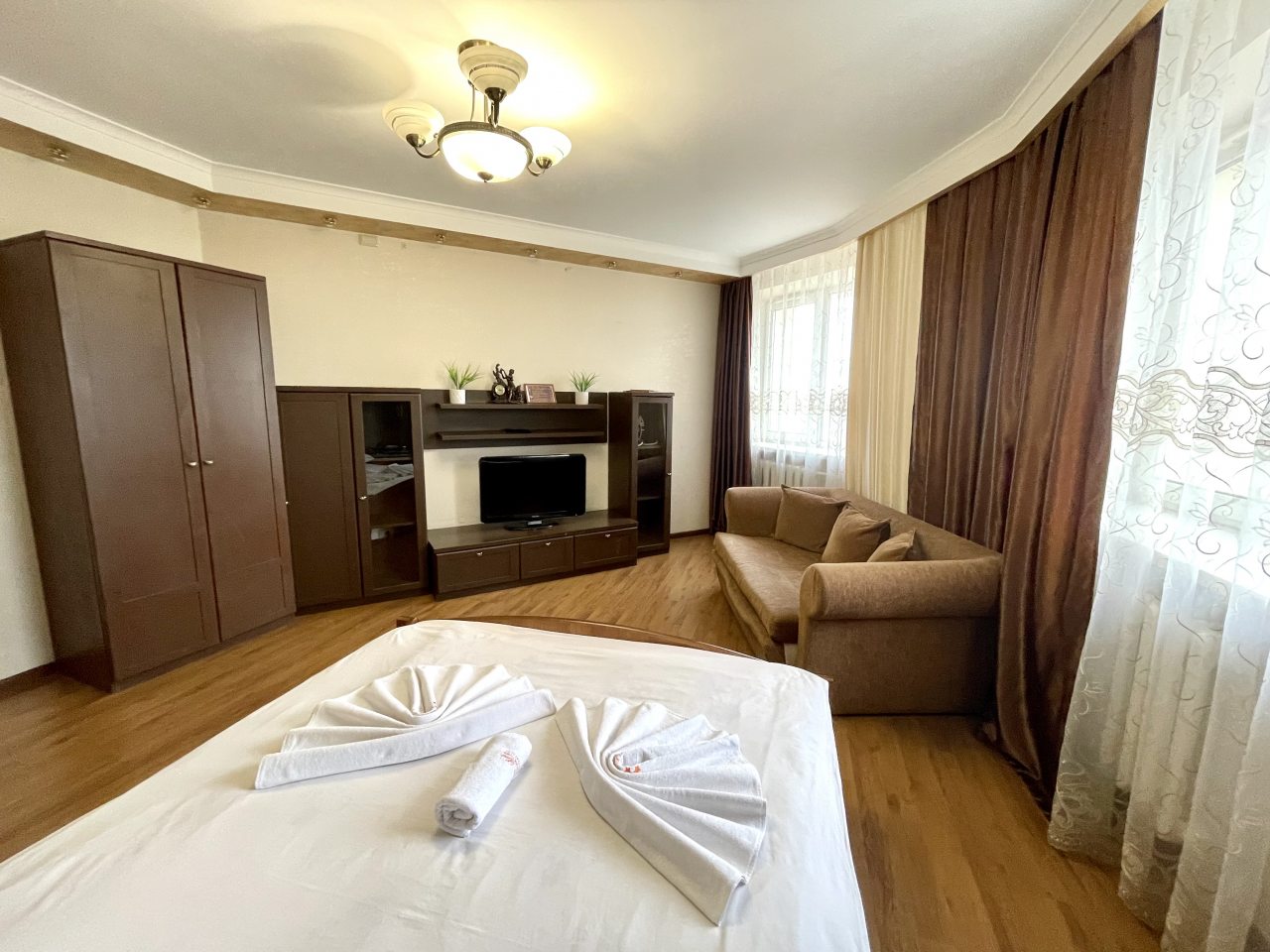 Апартаменты (Апартаменты 82), Апартаменты Flats-Line