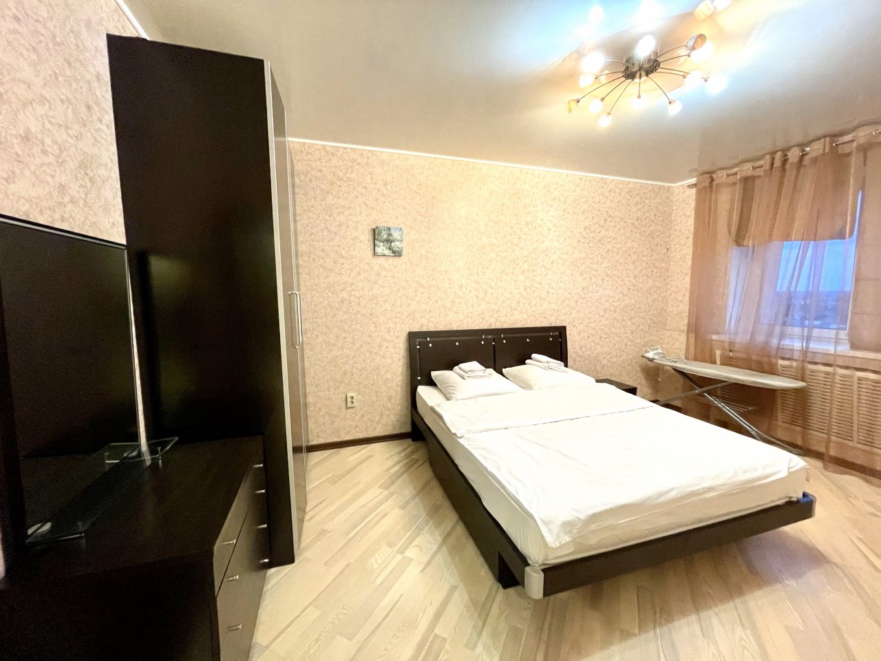 Апартаменты (Апартаменты 42), Апартаменты Flats-Line