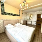Апартаменты (Апартаменты 64), Апартаменты Flats-Line