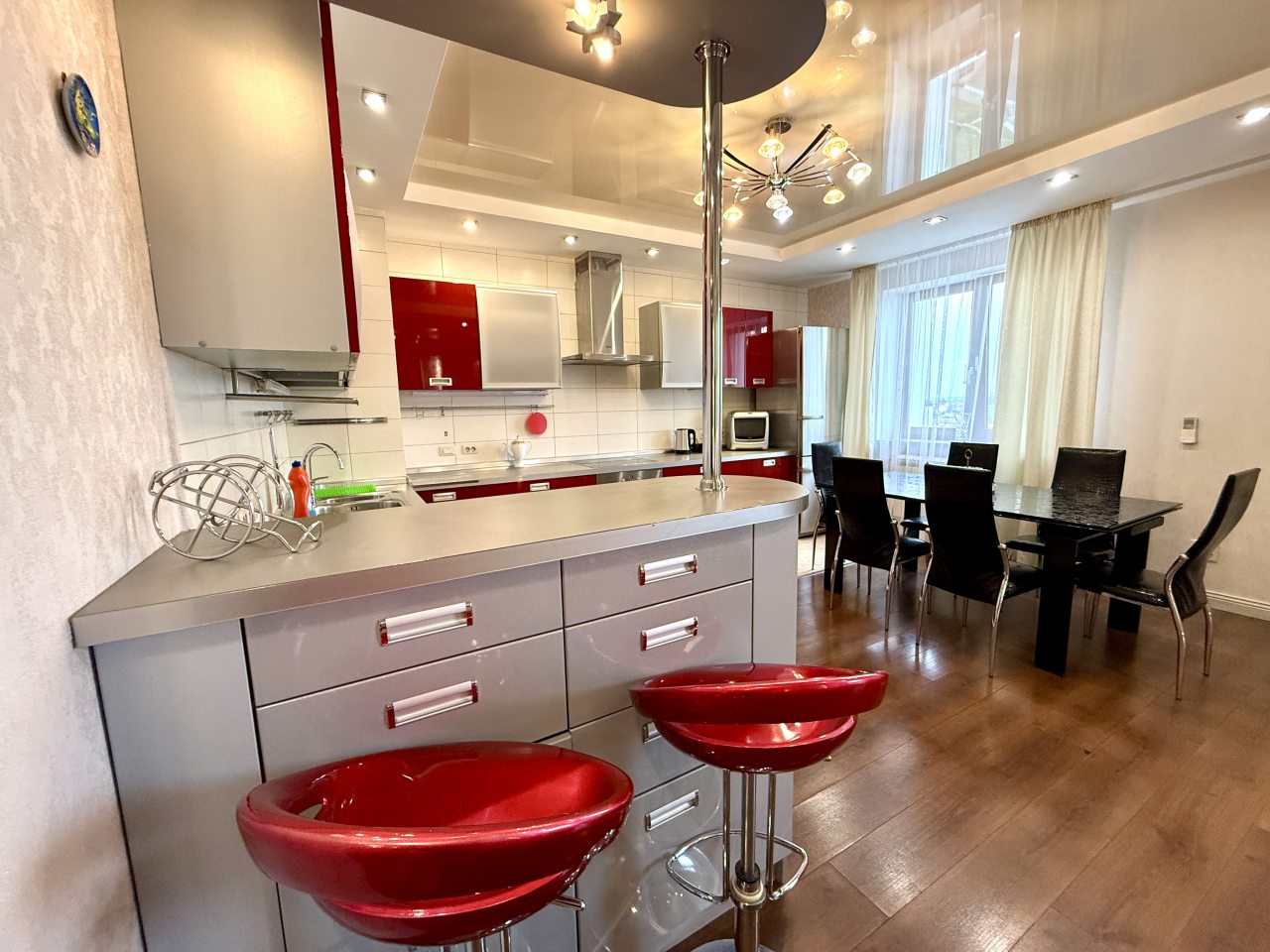 Апартаменты (Апартаменты 320), Апартаменты Flats-Line