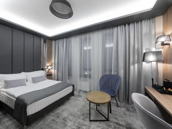 Фотография номера гостиницы Мегаполис Отель Набережная