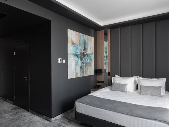 Фотография номера гостиницы Мегаполис Отель Набережная