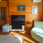 Комфортная трёхместная комната с видом на горы