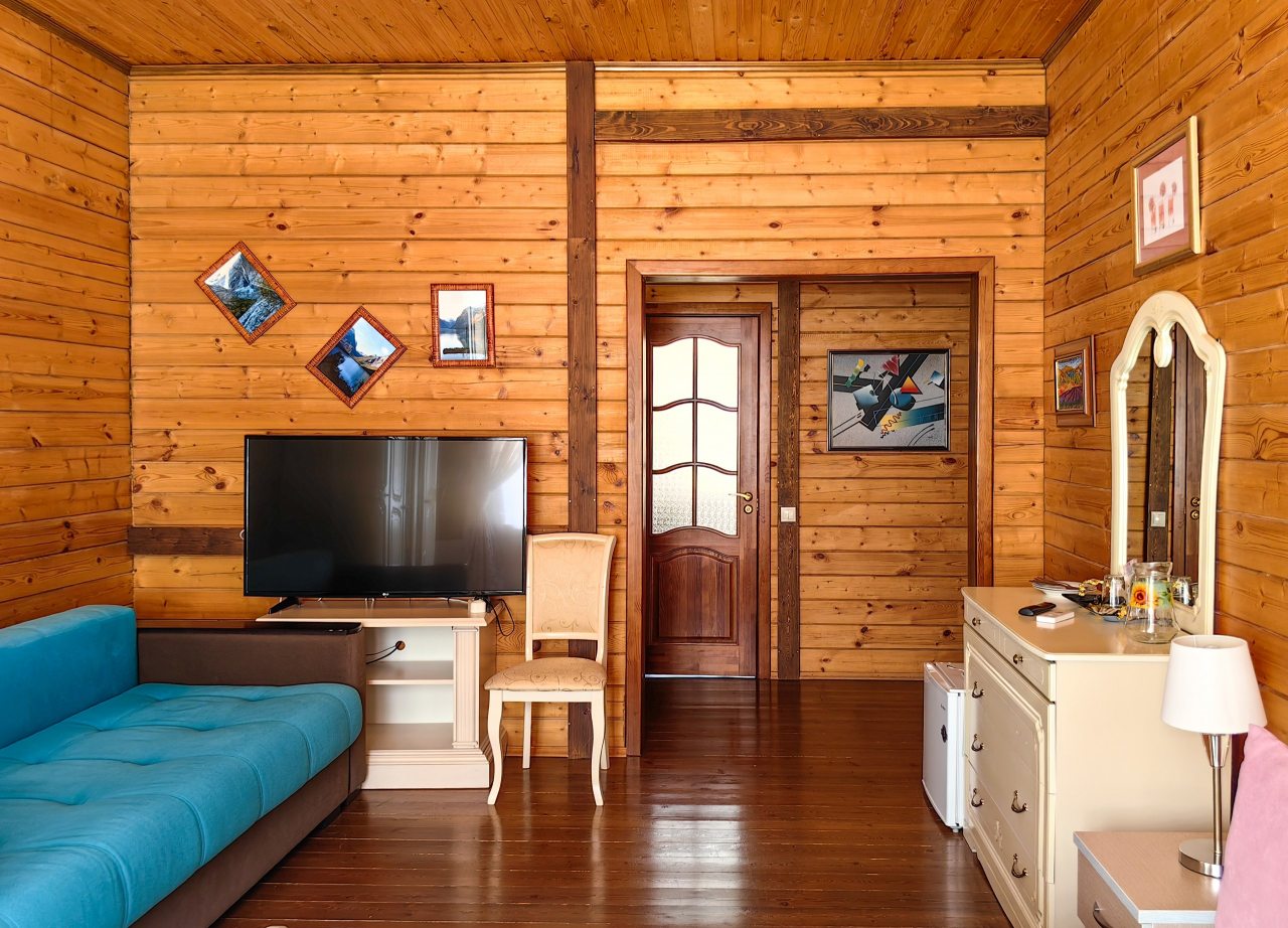 Четырехместный (Семейная комната с видом на горы), Гостевой дом АРТ Ковчег