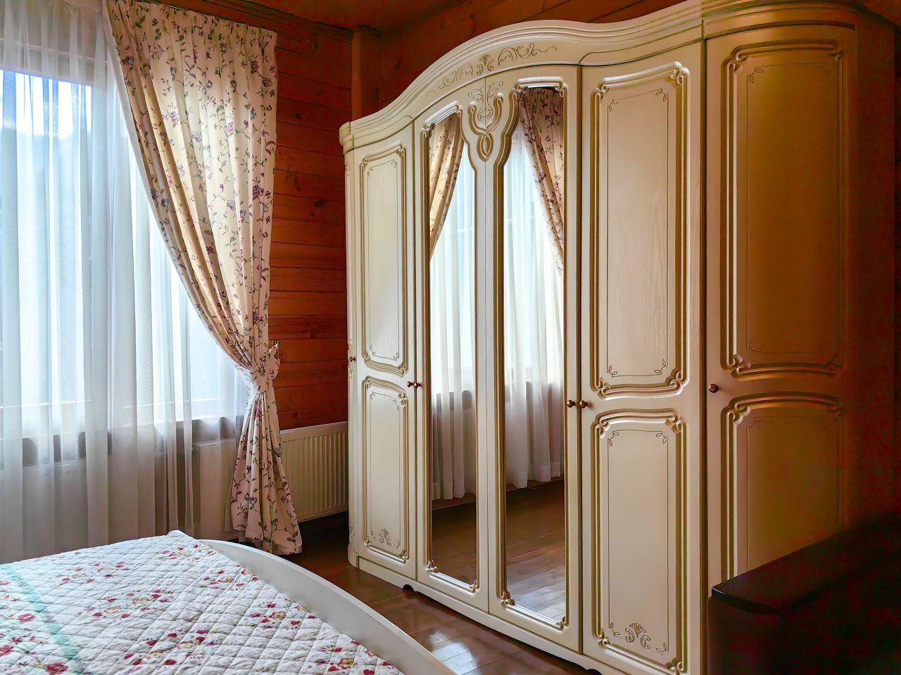 Четырехместный (Семейная комната с видом на горы), Гостевой дом АРТ Ковчег