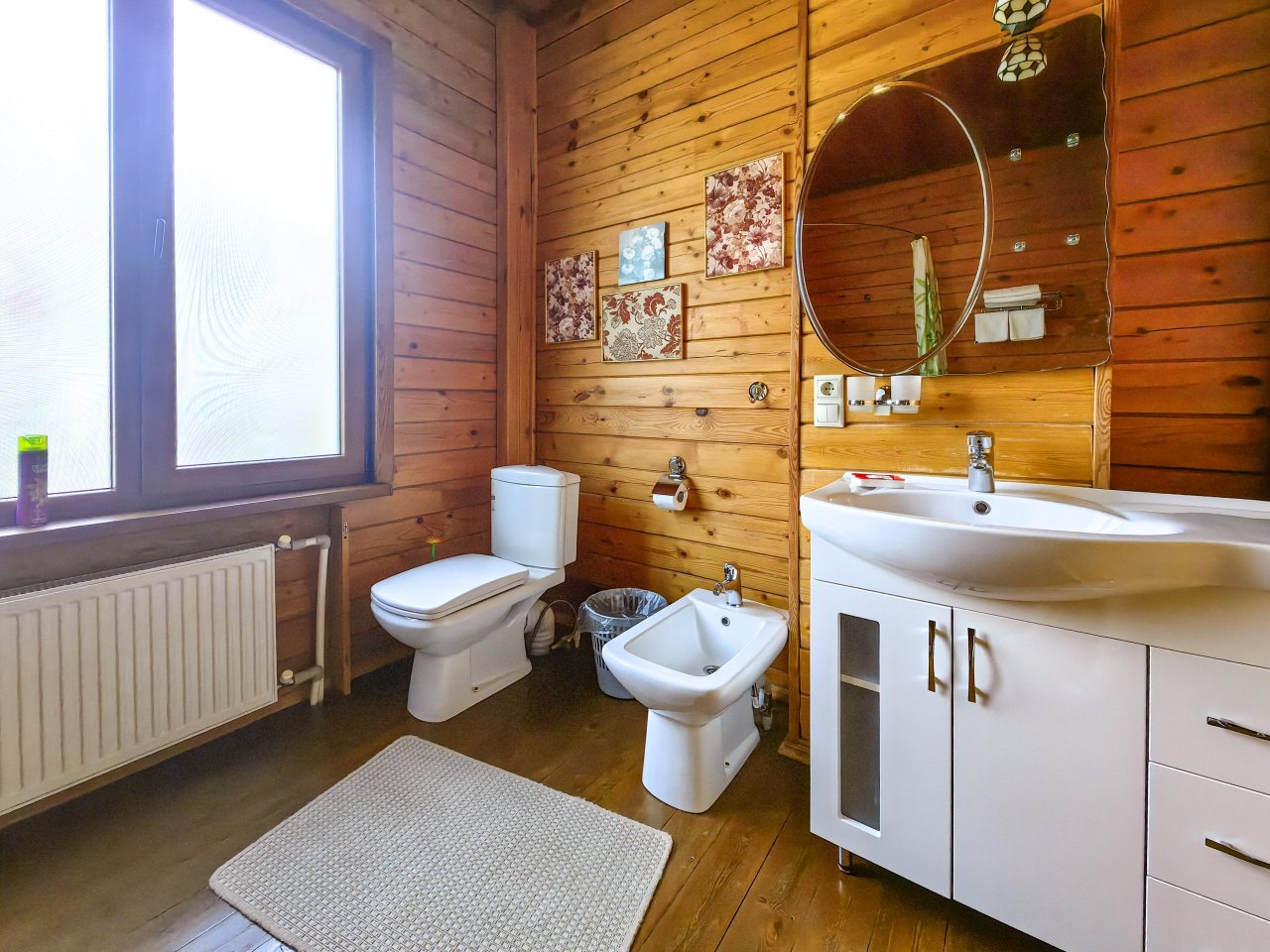 Семейная комната с видом на горы