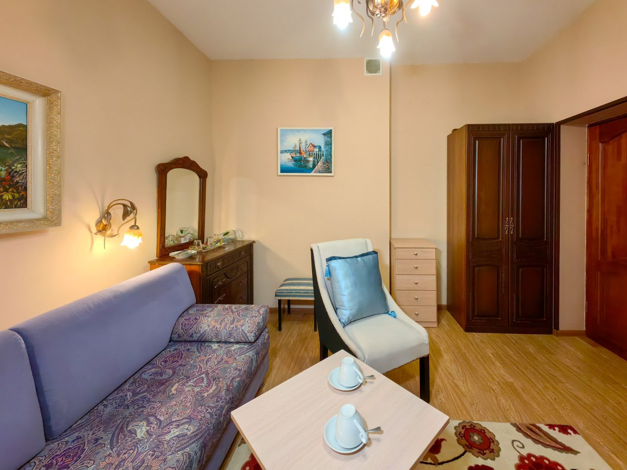 Двухкомнатная комната «Люкс»