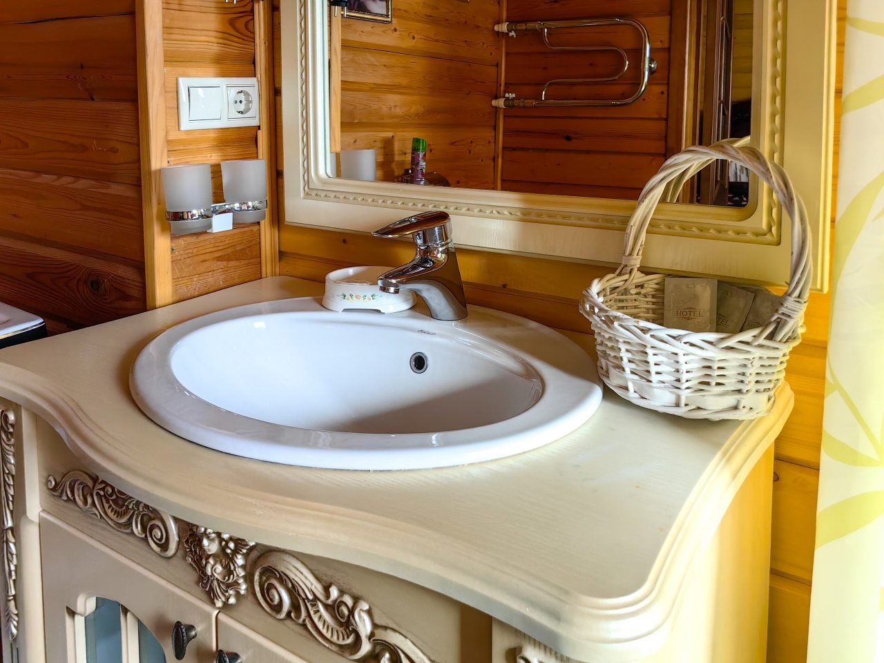 Четырехместный (Семейная комната с видом на горы), Гостевой дом АРТ Ковчег