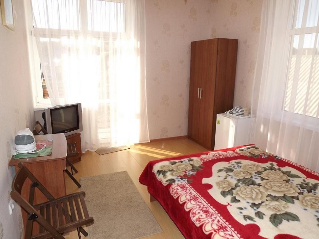 Двухместный (Стандартный двухместный номер с 1 кроватью) гостевого дома Дольче вита, Голубицкая