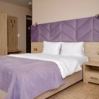 Люкс (Люкс с просторным балконом и видом на море), Гостиница Ассоль