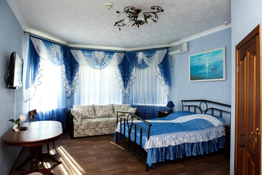 Сьюит (Улучшенный люкс) гостевого дома Коттедж у моря, Таганрог