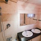 Вилла (Скандик (Bordo, Kalina, Stockholm, Biarritz)), Загородный отель Скоково Парк