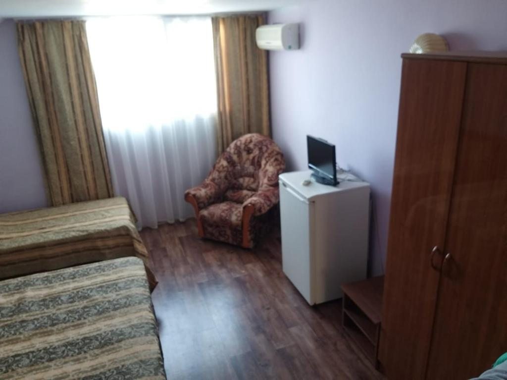 Трехместный (Бюджетный трехместный номер), Гостевой дом Валентин