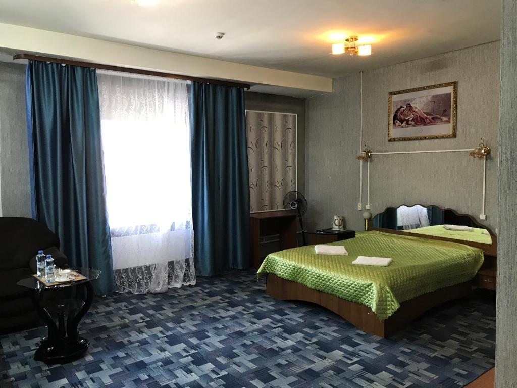 Двухместный (Двухместный номер Делюкс с 1 кроватью) гостиничного комплекса Планета, Иркутск