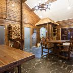 Баня на дровах, Отель Konak House