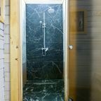 Баня на дровах, Отель Konak House