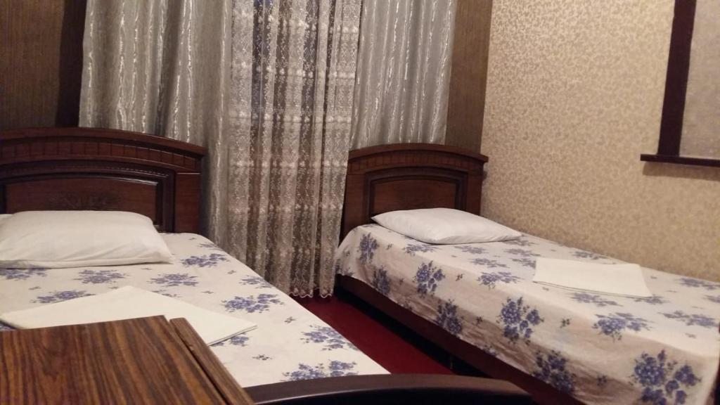 Двухместный (Бюджетный двухместный номер с 1 кроватью) гостевого дома Raiskiy Ugolok Guesthouse, Пицунда