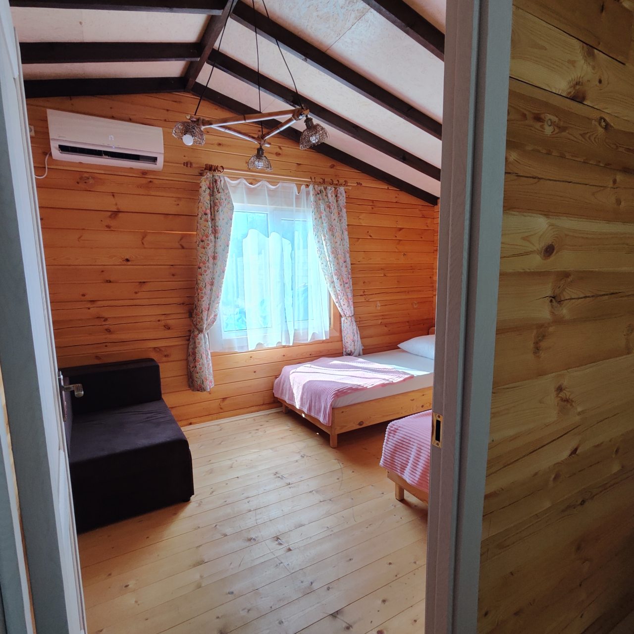 кондиционер, диван -кровать