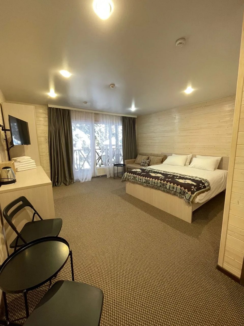 Четырехместный, База отдыха Пилигрим