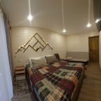 Дом (Лесная эйфория), База отдыха Пилигрим