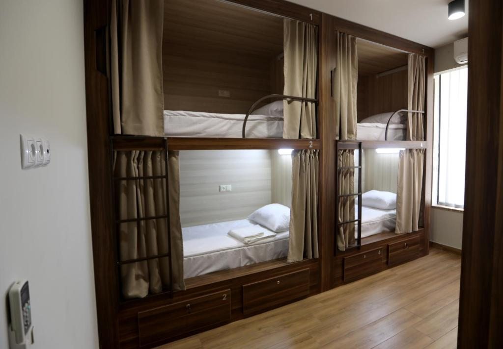 Номер (Кровать в общем 6-местном номере для женщин) хостела Loft Hostel and Tours, Ереван