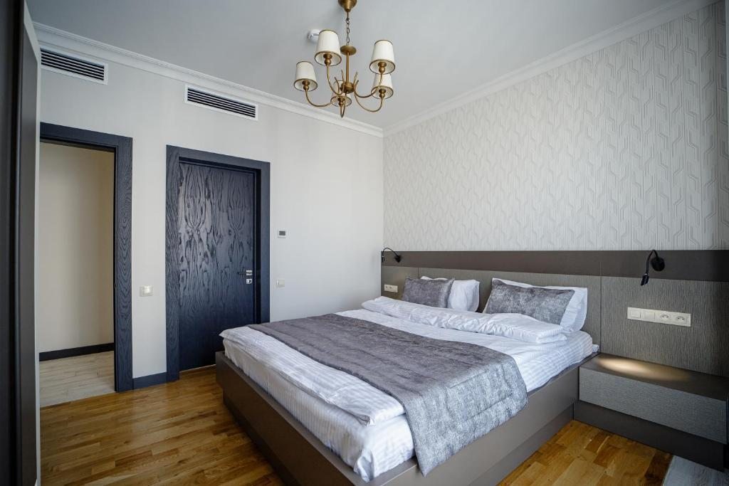 Апартаменты (Апартаменты с 2 спальнями) апарт-отеля Hilltop North Avenue, Ереван