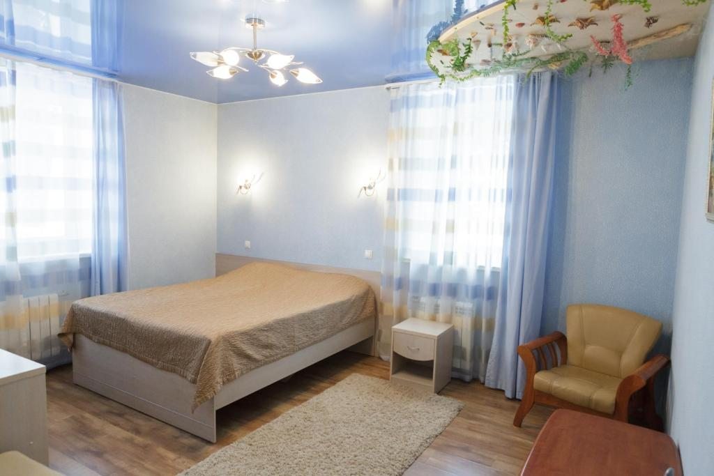 Двухместный (Стандартный двухместный номер с 1 кроватью или 2 отдельными кроватями) пансионата Лесная Сказка, Бердск