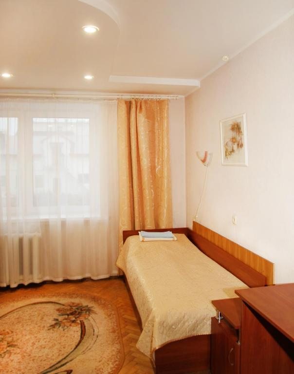 Двухместный (Двухместный номер с 2 отдельными кроватями и ванной комнатой) отеля гостиница Omega, Гродно