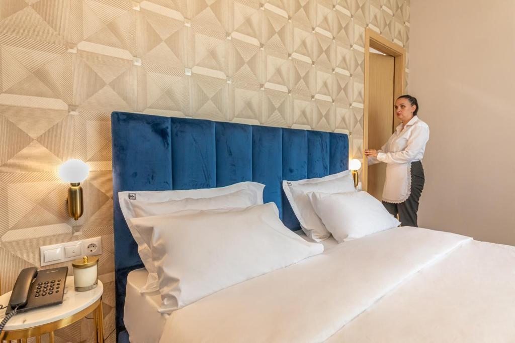 Двухместный (Стандартный номер с кроватью размера «king-size») отеля Newport Hotel Kutaisi, Кутаиси