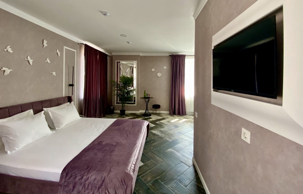 ПРОСТОРНЫЙ НОМЕР