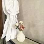 БЕЛОСНЕЖНЫЕ ХАЛАТЫ