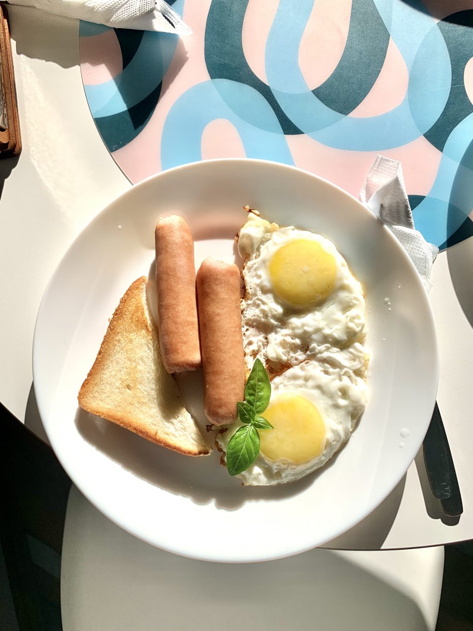 ЕДА/ КУХОННАЯ ЗОНА/ ЕСТЬ АПАРТЫ С КУХНЕЙ