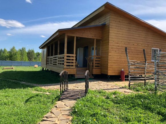 Фотография номера Коттеджа Дом с баней на берегу реки - Речная Заимка