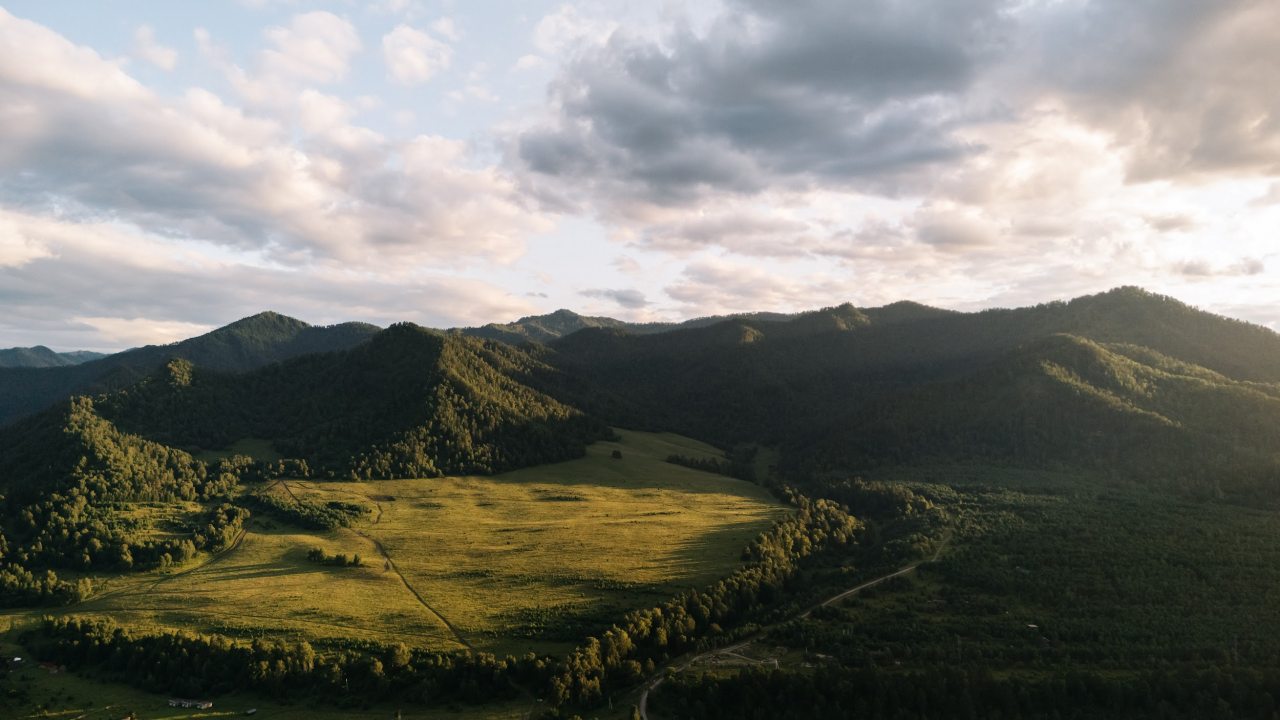 Пешие прогулки, Отель Вдох