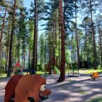 Детская площадка на улице, База отдыха WOOD PARK