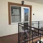 Трехместный (Трехместный номер с собственной ванной комнатой), КАМЕЛИЯ