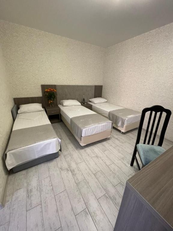 Двухместный (Двухместный номер с 2 отдельными кроватями) гостевого дома Guest House ShoTur, Кабардинка
