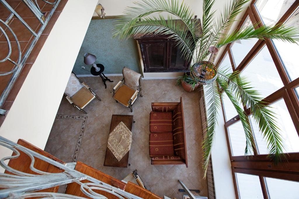 Вилла (Улучшенная вилла), Caravan Villa