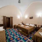 Семейный (Cемейный номер с собственной ванной комнатой), New star khiva hotel - Madrasah Muhammad Mahram