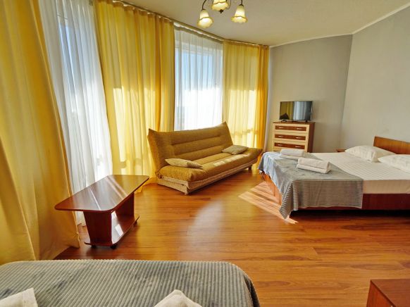 Фотография номера гостиницы Континент