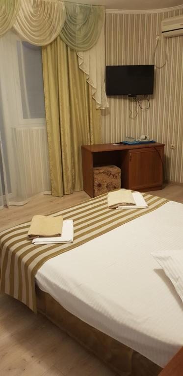 Двухместный (Двухместный номер с 1 кроватью или 2 отдельными кроватями и видом на море) отеля Престиж, Лазаревское