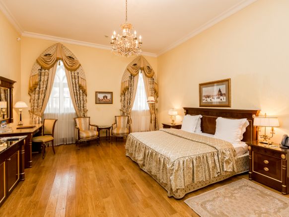 Фотография номера гостиницы Петровский Путевой Дворец