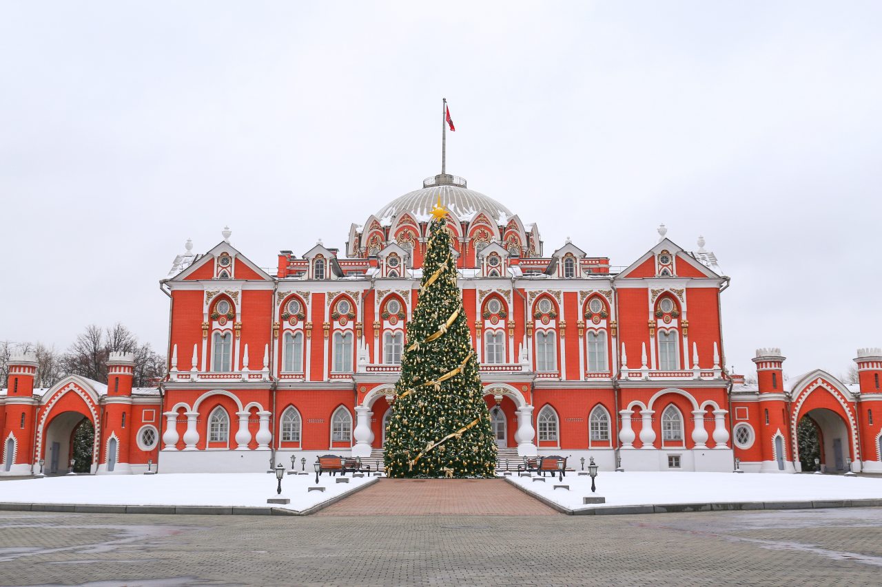 Отель Петровский Путевой Дворец, Москва