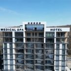 Объект находится в лесу