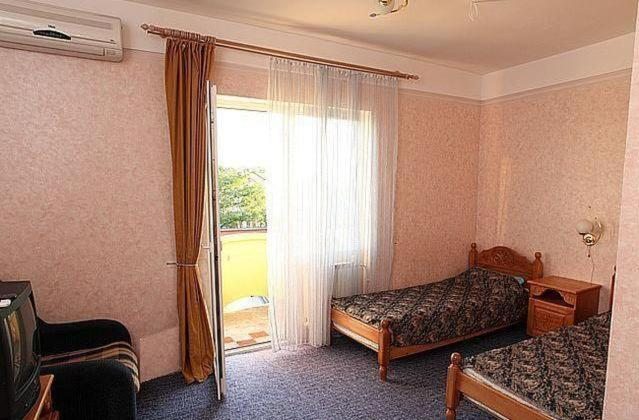 Двухместный (Улучшенный двухместный номер с 1 кроватью или 2 отдельными кроватями) гостевого дома Веста, Лазаревское