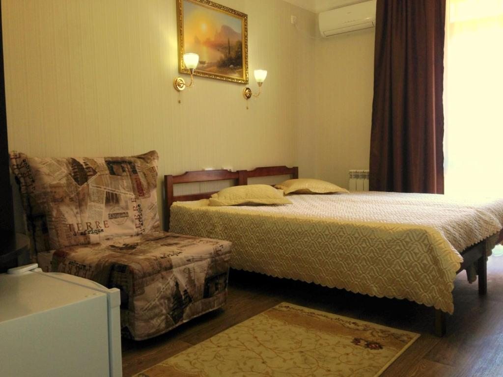 Двухместный (Стандартный двухместный номер с 1 кроватью или 2 отдельными кроватями) гостевого дома на Цветочной, Адлер