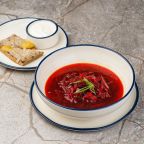 Борщ с говяжьими щечками
