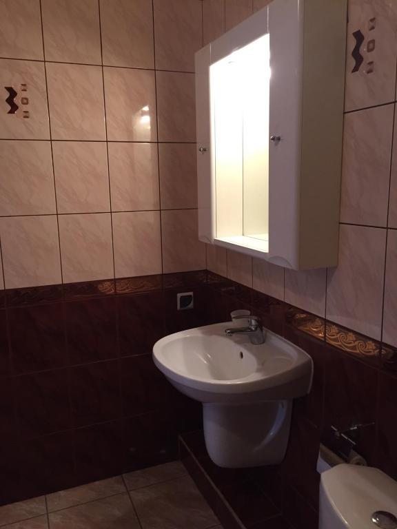 Двухместный (Двухместный номер с 1 кроватью и собственной ванной комнатой) гостевого дома Алекс, Калининград